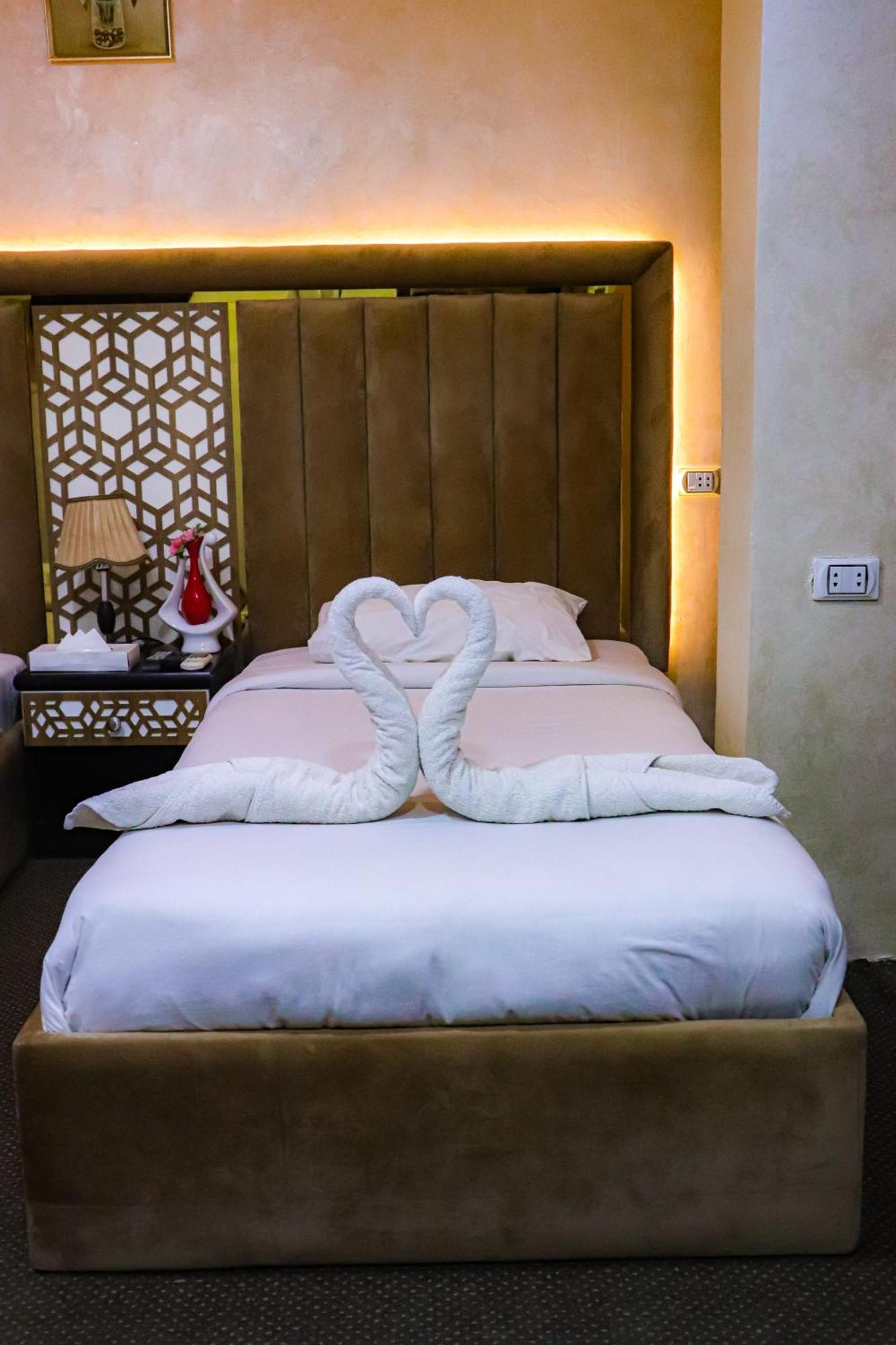 Golden Pyramids Inn Kafret el-Gabal Dış mekan fotoğraf