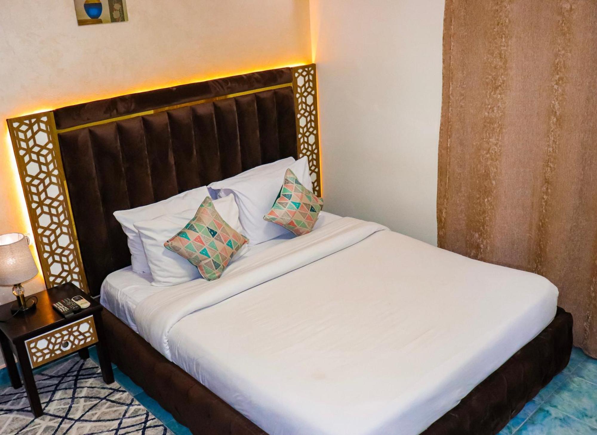 Golden Pyramids Inn Kafret el-Gabal Dış mekan fotoğraf