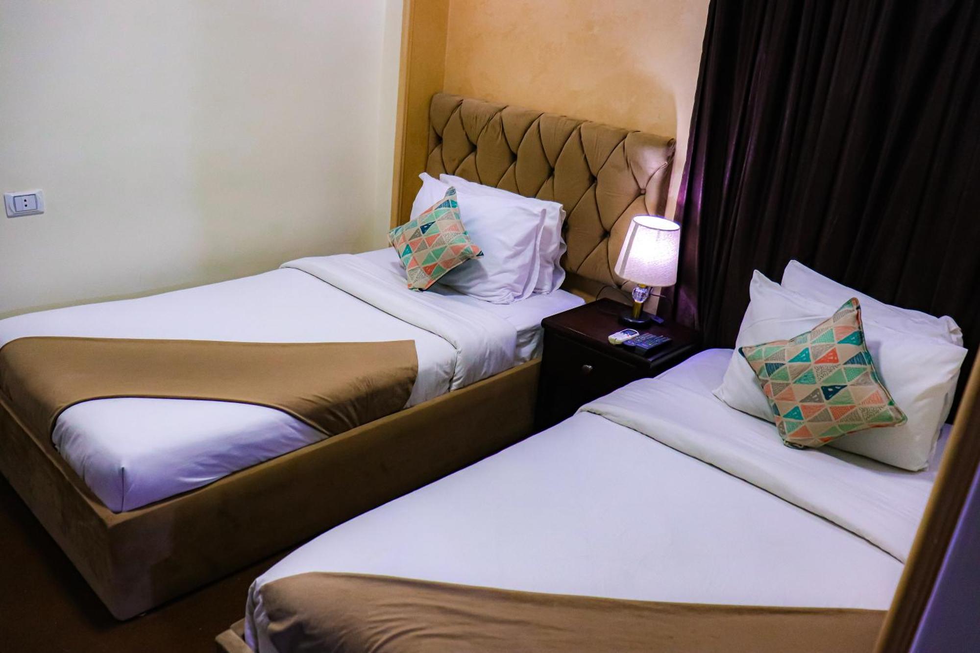 Golden Pyramids Inn Kafret el-Gabal Dış mekan fotoğraf